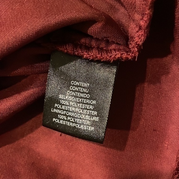 Leyden dark red/maroon crushed velvet poof short sleeve top size Large - Picture 7 of 7